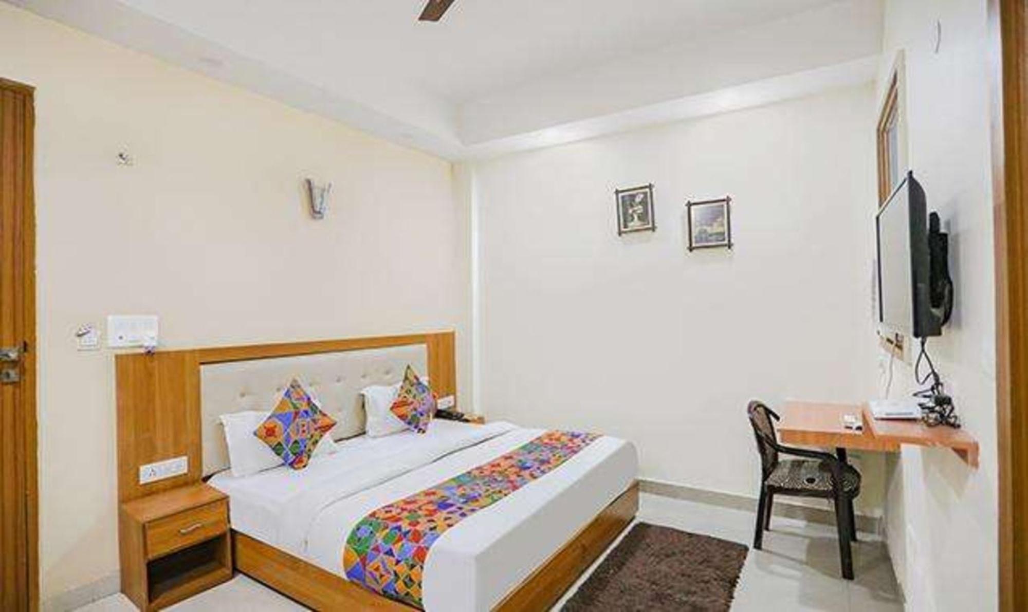 Fabhotel Royal Stay I Greater Noida Esterno foto
