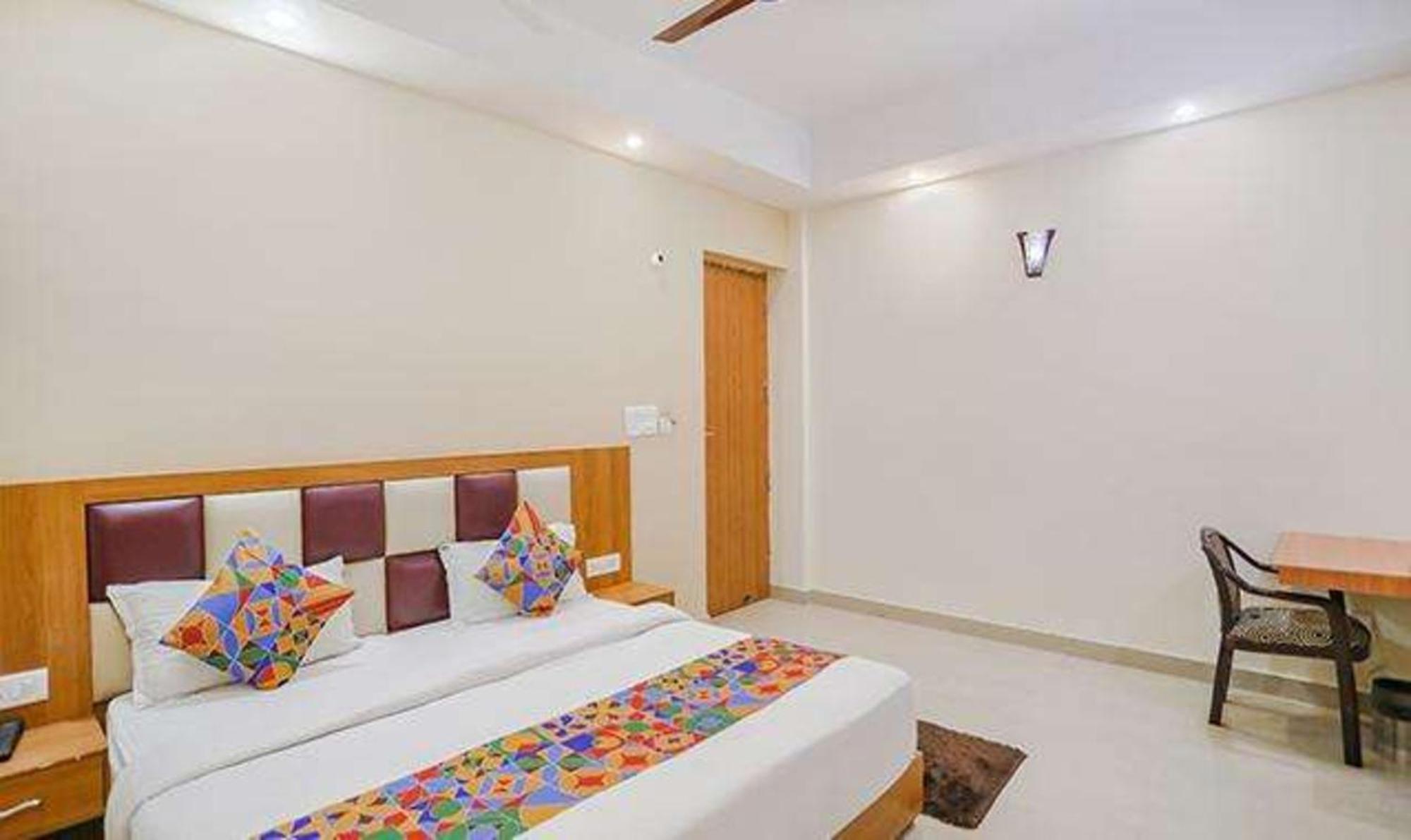 Fabhotel Royal Stay I Greater Noida Esterno foto