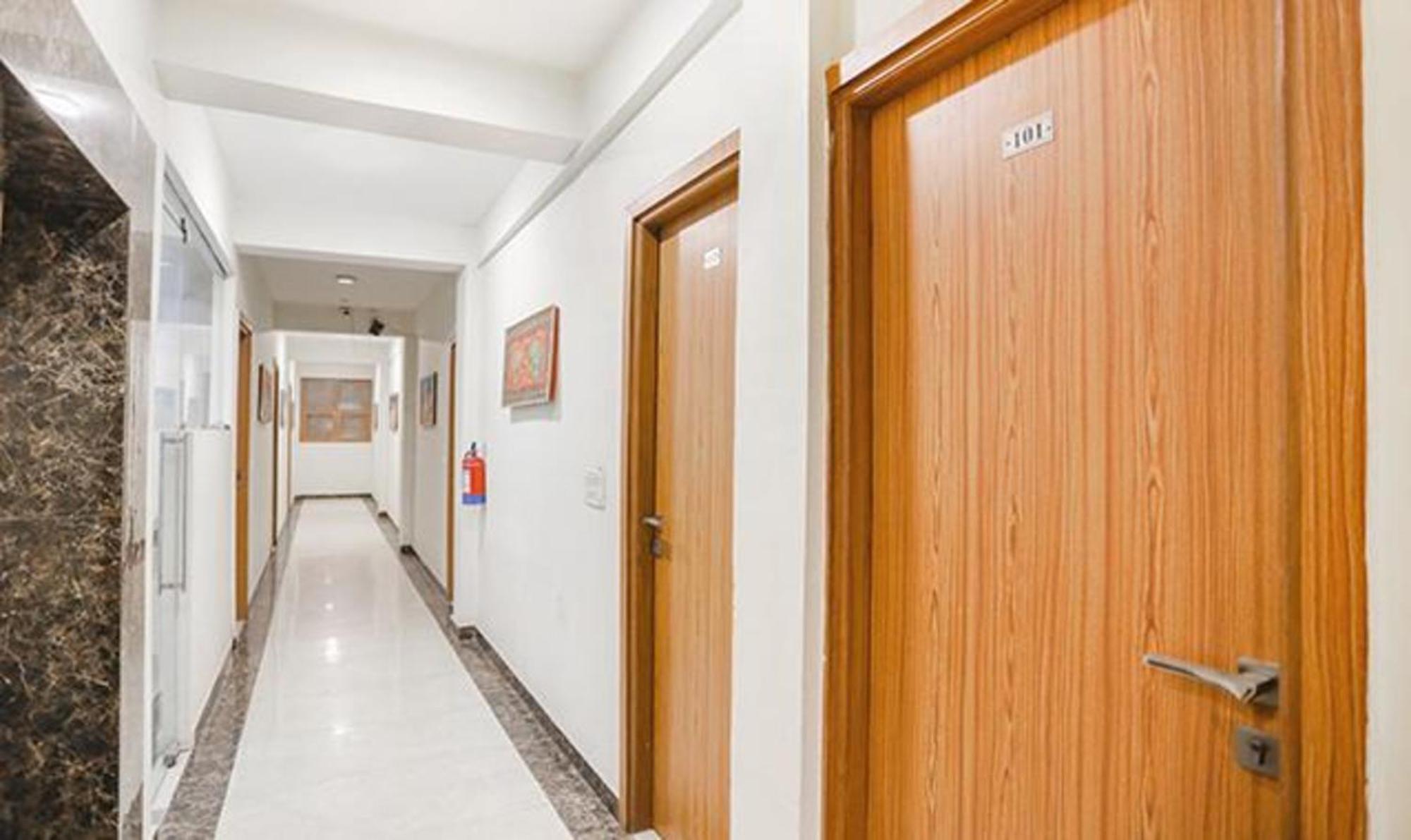 Fabhotel Royal Stay I Greater Noida Esterno foto