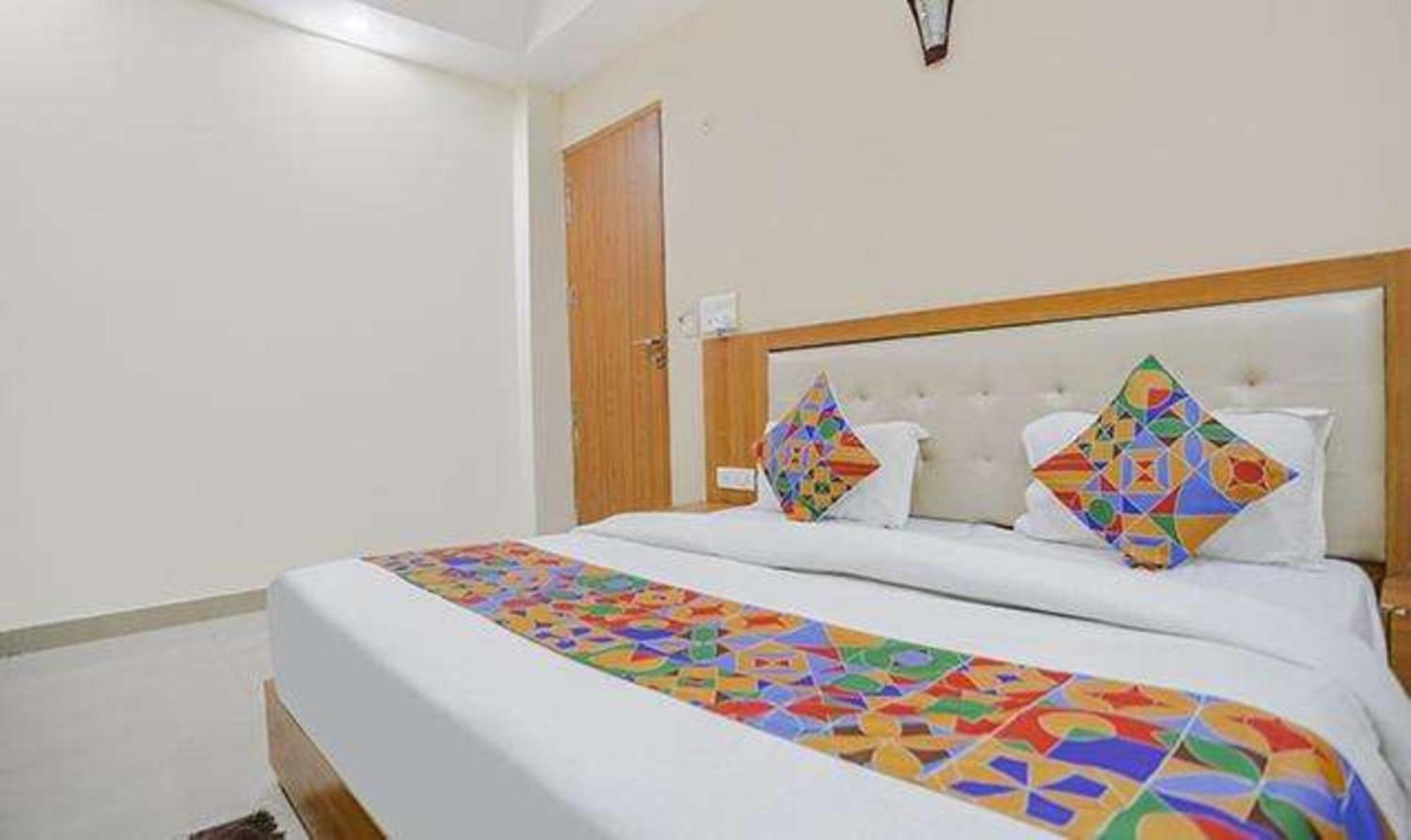 Fabhotel Royal Stay I Greater Noida Esterno foto