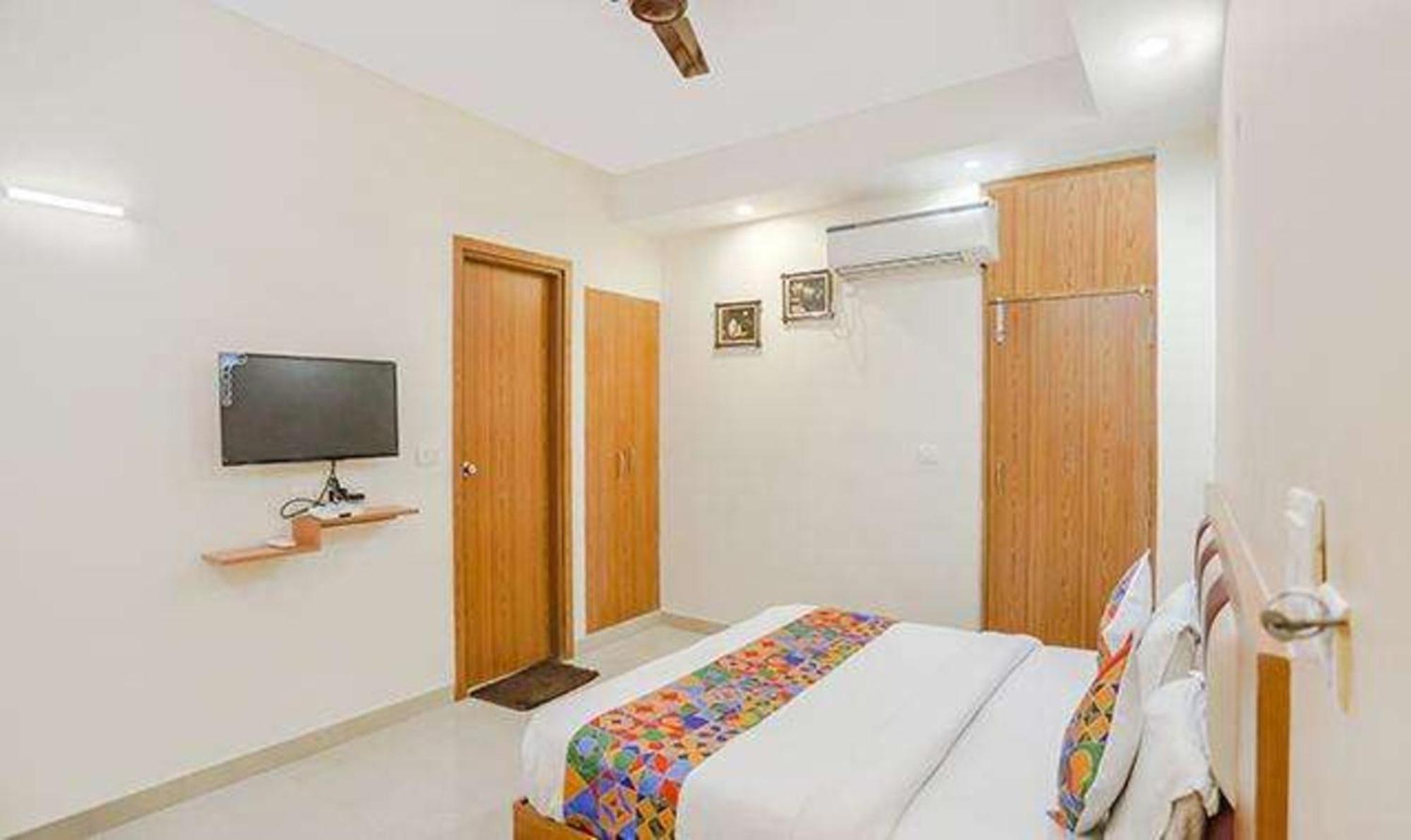 Fabhotel Royal Stay I Greater Noida Esterno foto