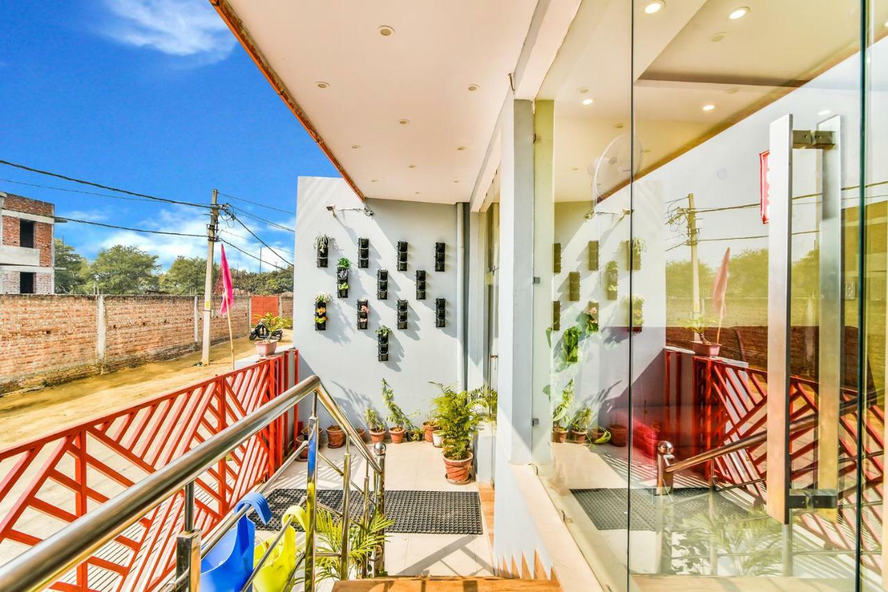 Fabhotel Royal Stay I Greater Noida Esterno foto