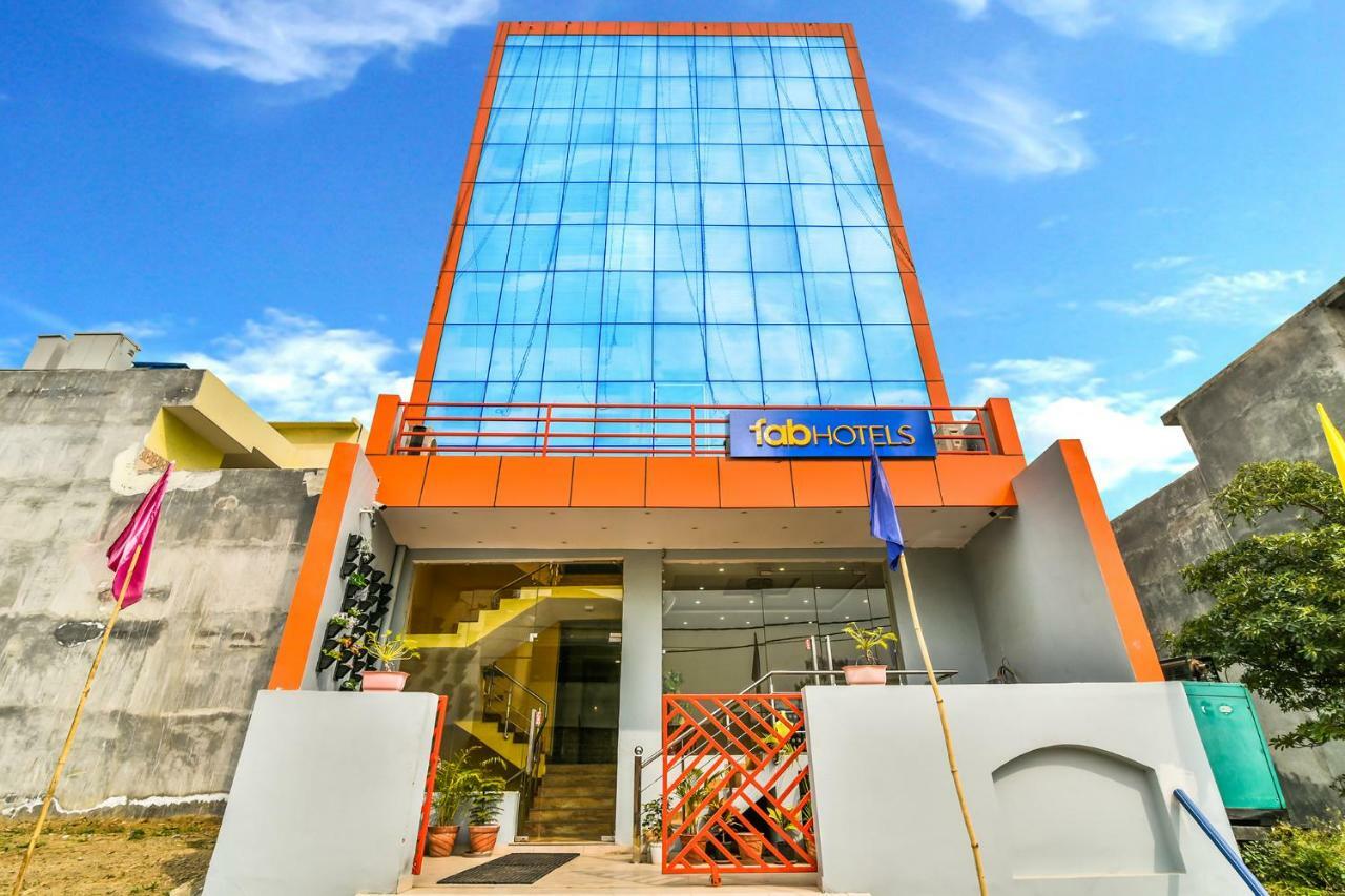 Fabhotel Royal Stay I Greater Noida Esterno foto